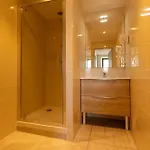 ホテル Le Coq D'or 2*