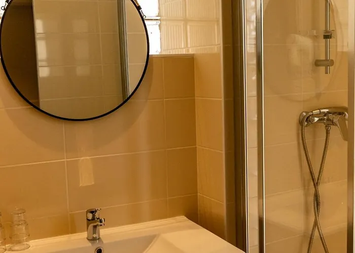 Hotel Le Coq D'or Les Angles (Pyrenees-Orientales)